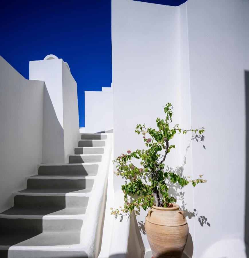 Pantelia Suites Fira  Exteriör bild