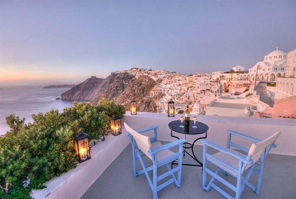 Pantelia Suites Fira  Exteriör bild