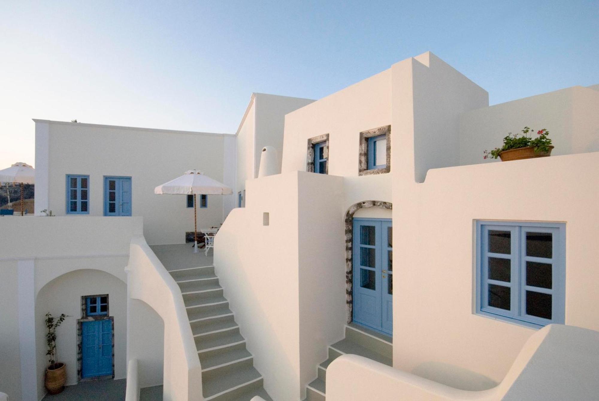 Pantelia Suites Fira  Exteriör bild