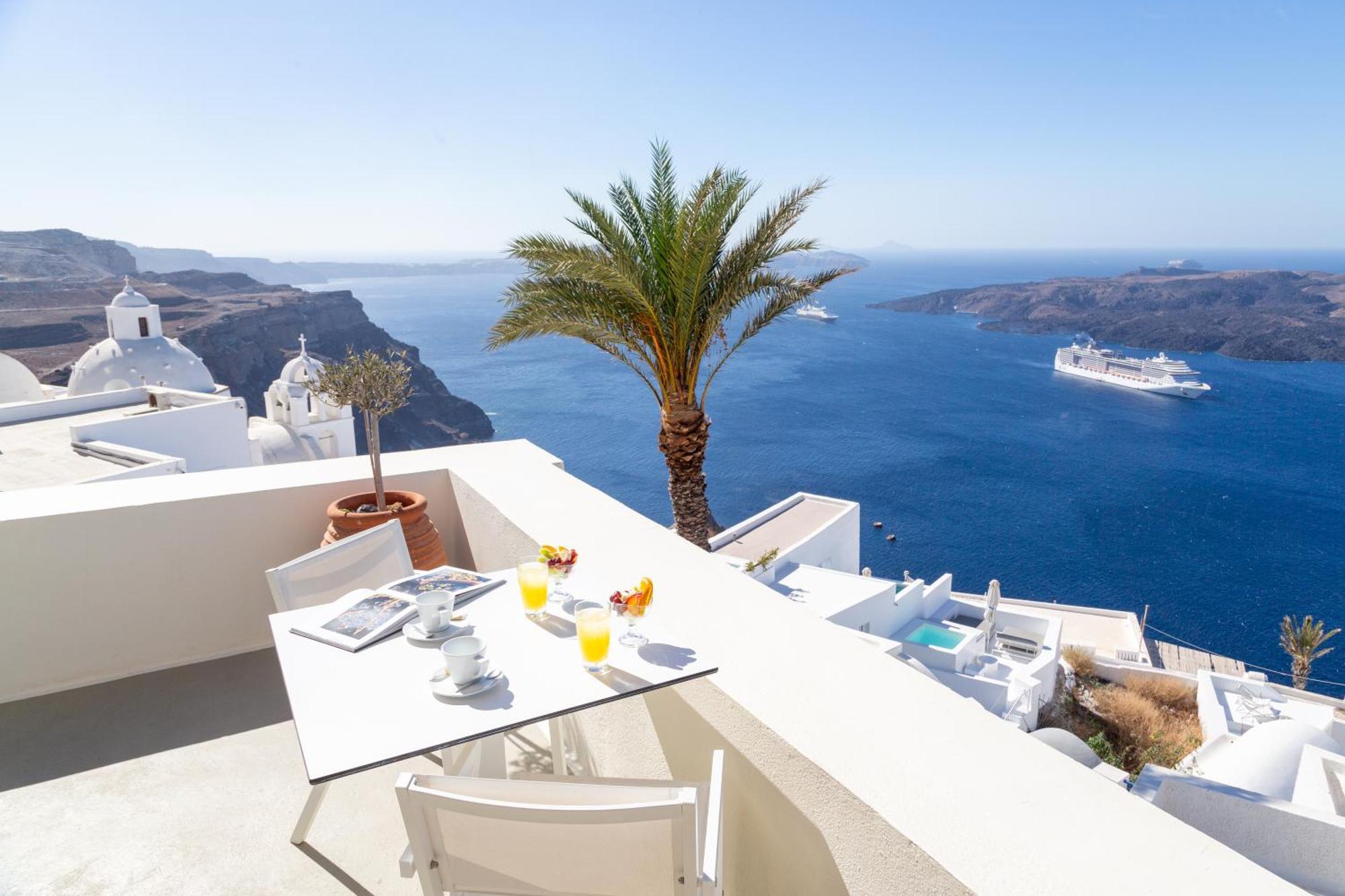Pantelia Suites Fira  Exteriör bild