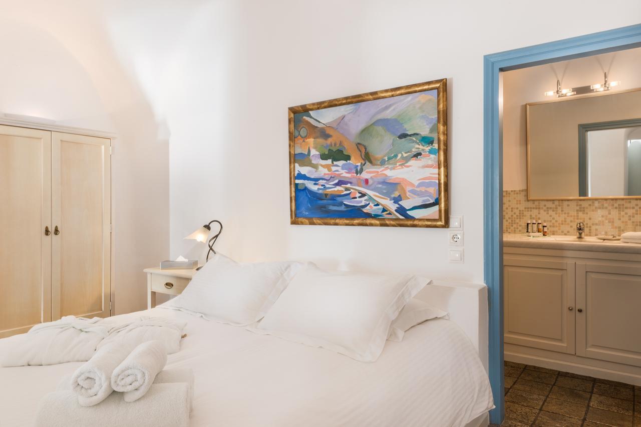 Pantelia Suites Fira  Exteriör bild