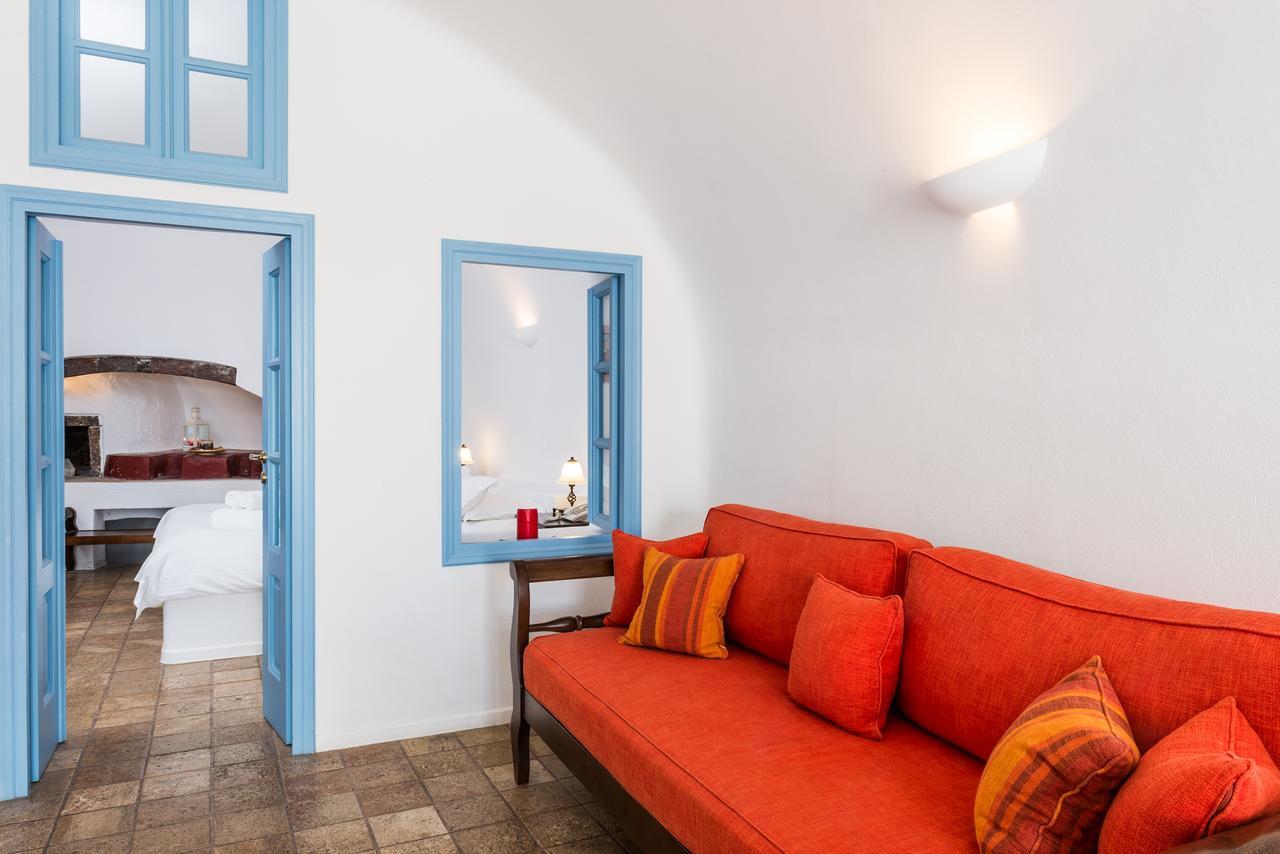 Pantelia Suites Fira  Exteriör bild