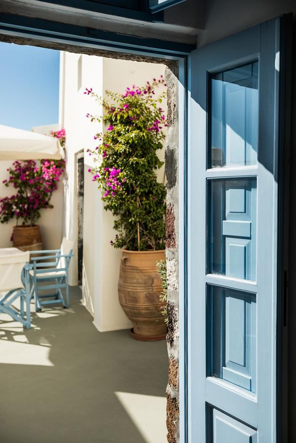 Pantelia Suites Fira  Exteriör bild